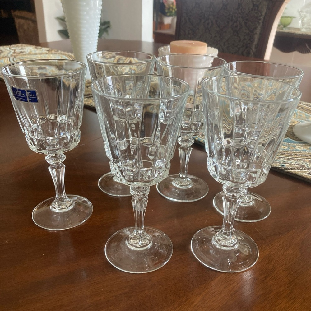 6 VTG Cristal d’Arques Chantelle Lady Victoria wine glasses France